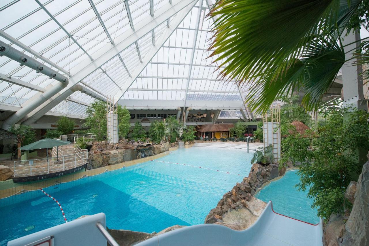 Hotel Kempense Meren By Sunparks Mol Esterno foto